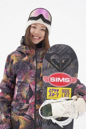 ムラサキスポーツ所属プロスノーボーダー2名と行く！滑って泊まって観て楽しむ！ 女性限定スノーボードツアー in星野リゾート　アルツ磐梯　 旅工房公式サイトにて1月14日（金）より販売開始