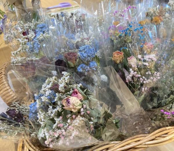 【フラワーロス削減】「ドライフラワーのコサージュバッグをつくろう」無印良品各店にてワークショップを開催しました！