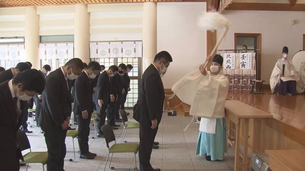 カープ右の長距離砲として期待！ドラフト３位中村健人、旅立ちの日に父から「贈られた言葉」とは？