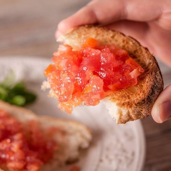 《数量限定》太陽のめぐみいっぱいの真っ赤なジャム「国産ブラッドオレンジマーマレード」発売【サンクゼール】