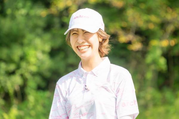 緊張をパワフルなスイングで吹き飛ばす！女優 矢作穂香が初登場！「ゴルフ女子 ヒロインバトル」10月2日（日）夕方6時30分～ BS12で放送！