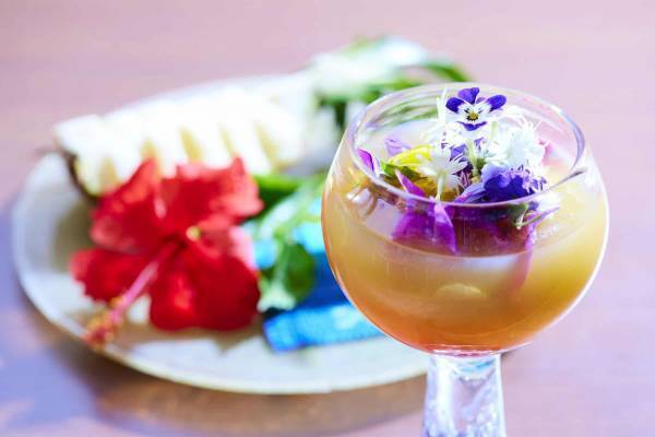 【リゾナーレ小浜島】満天の星や朝日を眺めながら、ビーチの屋外型サウナでリフレッシュできる「夜明けのビーチサウナ」開催 ～サウナの後は隣接するプールを貸し切り、整い時間を堪能～｜期間：2023年1月24日～2月28日