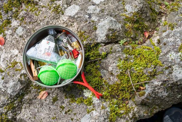 アウトドアでの料理に最適な新商品の軽量平ナベ「Ti U.L. Pot」が、累計販売数3000個を達成！