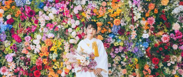 京都市役所前駅から徒歩3分の『ハルウェディング京都』はウェディングフォトで活躍する経験豊富なカメラマンが「前撮り」をします。より美しく演出できるように和服の花嫁衣裳や和装小物も取り揃えています。情報をFindビューティーで公開