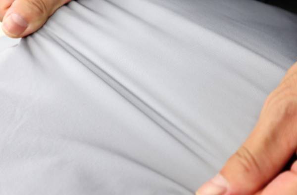 ＜洋服の青山＞ コスパの良い高機能シリーズ『ゼロプレッシャー企画』　４WAYストレッチのリバーシブルコートを新たに発売