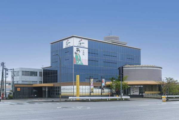 【OMO5金沢片町】金沢の伝統工芸品「金箔」をテーマにしたイベント「金箔クリスマス」開催中！｜期間：2022年12月1日～25日