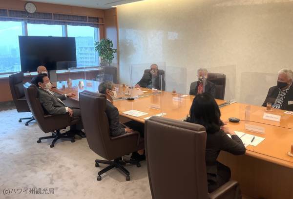 ハワイ州知事、代表団を率いて来日