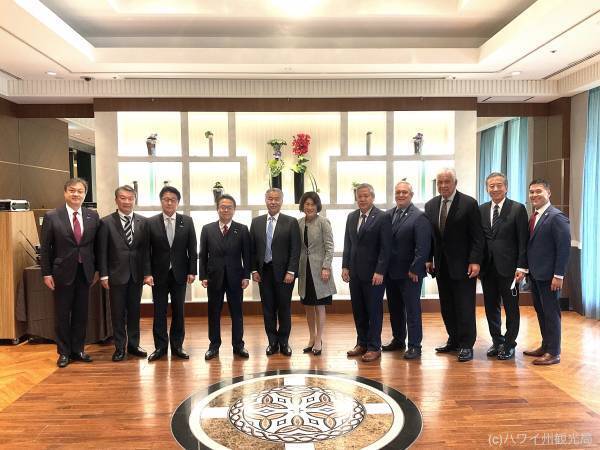 ハワイ州知事、代表団を率いて来日