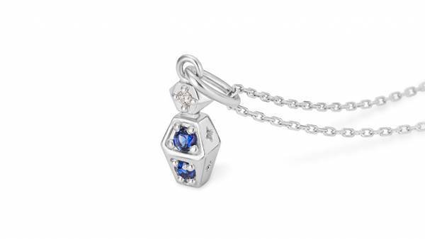 ケイウノ　クリスマス新作チャーム 魔法の小瓶をモチーフにした『Flacone piccolo(フラコーネ ピッコロ)』 4デザイン、12種類のカラーストーンからセレクト