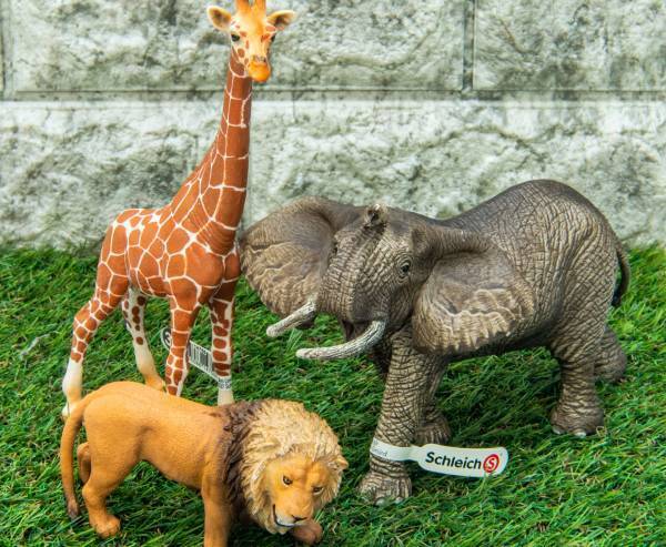 SPA＆HOTEL舞浜ユーラシア 「シュライヒコラボ」開催！イベント情報第1弾を公開