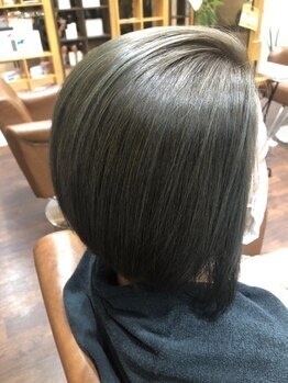 子連れOK！大人女性の髪の悩みに寄り添うサロン『total beauty OASIS』の情報を駅近ドットコムで公開