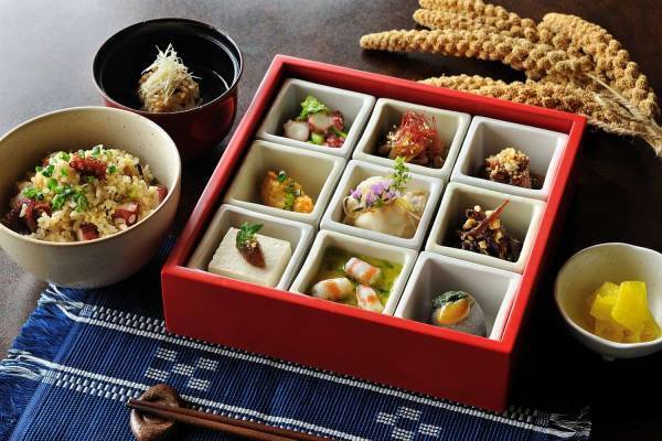 【星のや竹富島】4泊5日で重要無形民俗文化財「種子取祭」を体験できる「種子取祭満喫滞在」を新提供～奉納芸能の見学や世乞い(ユークイ)などに参加～｜期間：2022年10月1～５日