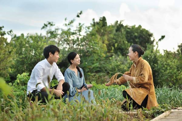 【星のや竹富島】4泊5日で重要無形民俗文化財「種子取祭」を体験できる「種子取祭満喫滞在」を新提供～奉納芸能の見学や世乞い(ユークイ)などに参加～｜期間：2022年10月1～５日