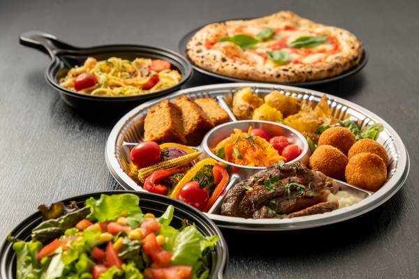 非対面非接触で外出しなくても旅行が楽しめる、一日一組限定の「おやこホテル」にてイタリアンのケータリングがスタート