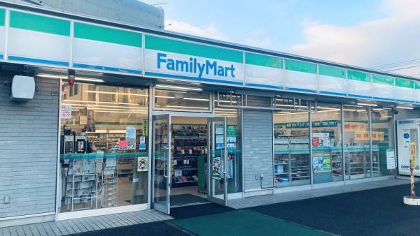 相鉄グループ運営の「ファミリーマート相鉄さがみ野駅店」に飲料補充 AIロボットを導入 【相鉄ステーションリテール】