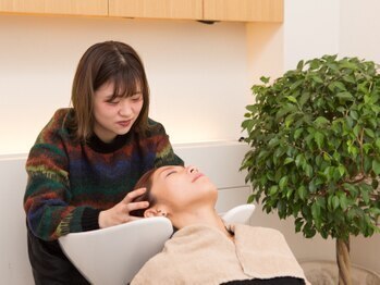 新卒＆中途採用実施中！高い技術力と居心地抜群のヘアサロン『confiance』の情報を駅近ドットコムで公開