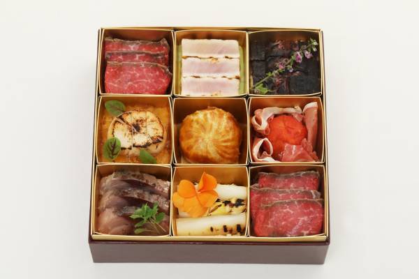 【ひらまつレストラン】高知県の春食材を使ったコース仕立てのテイクアウト＆デリバリー登場 ～東京・西麻布「レストランひらまつ レゼルヴ」～