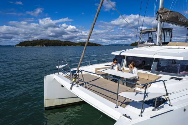 【本場カナダ産オマール】限定メニューを５施設で同時販売『UNO オマール・ヌーボー』開催