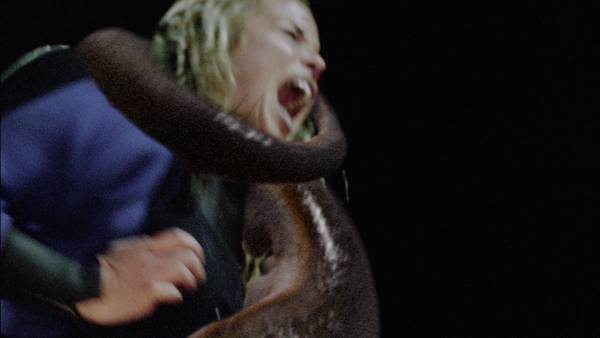 巨大イカがハンターを襲う、海洋モンスターパニック 「クラーケンフィールド HAKAISHIN」 12月3日（土）よる7時～BS12 トゥエルビで放送