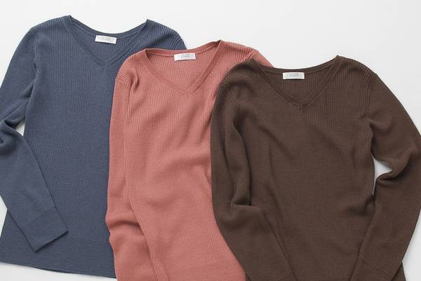 インスタライブでフォロワーの方々と一緒につくる共創企画の第3弾～みんなの“欲しい”を形に！使いやすさにこだわった『ジブンイロニット』～