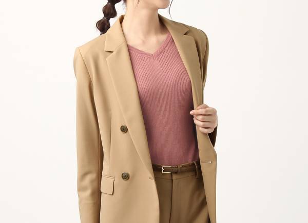 インスタライブでフォロワーの方々と一緒につくる共創企画の第3弾～みんなの“欲しい”を形に！使いやすさにこだわった『ジブンイロニット』～