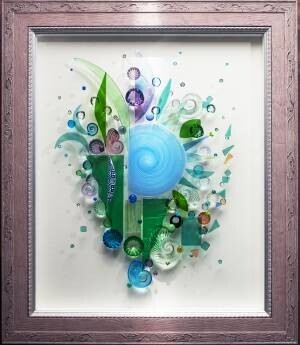 ジュエリーのようにきらめくガラスのアート「上村由希ガラス工房-Glass Collage 2022-」【宮城・松島】