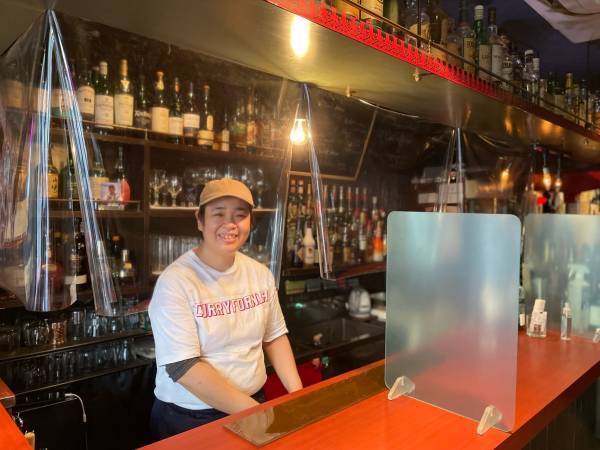 人気ラーメン店で修業した店主の絶品カレー！スープ作りの技術を投入したカレーは唯一無二!「カレーの店三つ葉」が本郷三丁目にオープン!!