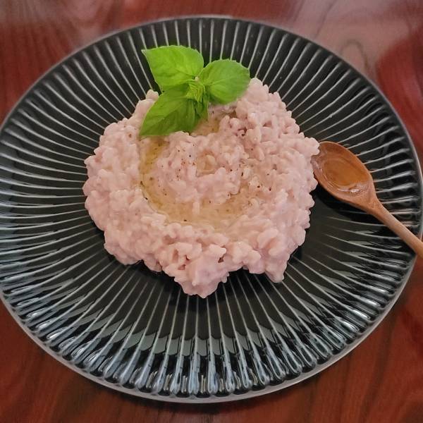 自然栽培大豆100％で作る、添加物など一切不使用の発酵食品