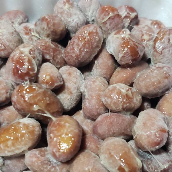 自然栽培大豆100％で作る、添加物など一切不使用の発酵食品