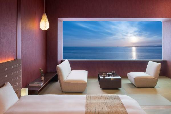 【界×スターフライヤー】「飛行機内も宿泊も愛犬と一緒に過ごす温泉旅プラン」販売開始｜期間：2022年10月30日～2023年3月24日