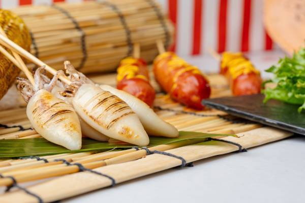 『伊勢山ヒルズの夏まつり～浴衣でサマーフェスティバル～』“屋台”イメージのランチブッフェ＆夏の味覚たっぷりのディナーコースをご堪能