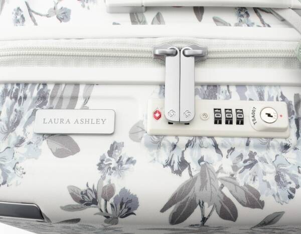 LAURA ASHLEY（ローラ アシュレイ）× Samsonite(サムソナイト) 初コラボレーションによるスーツケースを数量限定発売