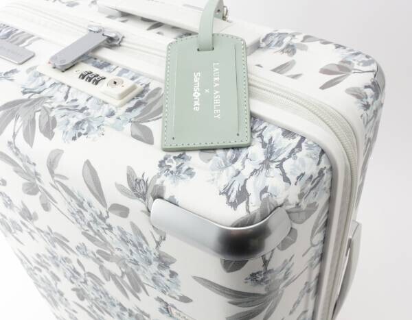 LAURA ASHLEY（ローラ アシュレイ）× Samsonite(サムソナイト) 初 