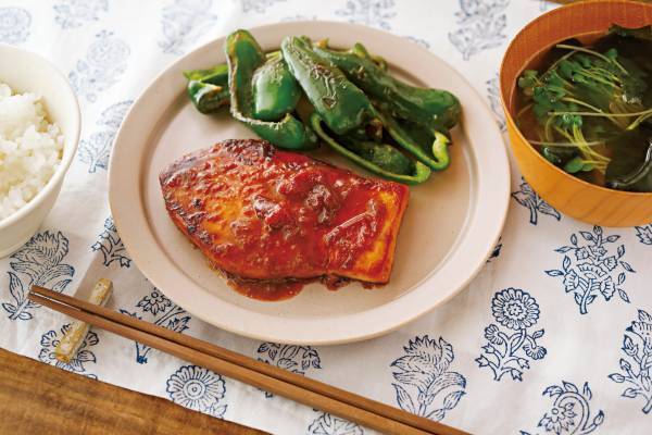 「朝漬けて、夜はラクする」ごはん作りの新習慣♪ 『仕込み5分の漬けとく献立』～ぜったくん（ラッパー／トラックメイカー）がPV楽曲を担当！～