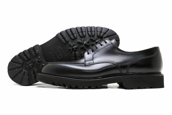 【22AW】「Crockett & Jones」×「Queen Classico」別注仕様商品発売中！トレンドのボリューム感溢れる足元を演出