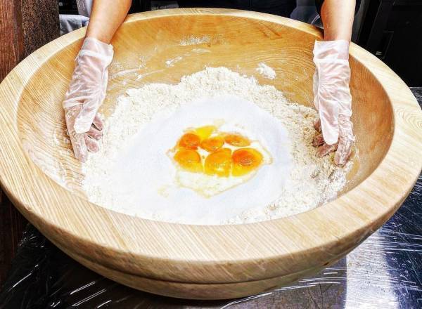 【完全再現】昔ながらの機械に頼らない手ごねドーナツが美味い！「まるみkitchen」が十三にオープン！