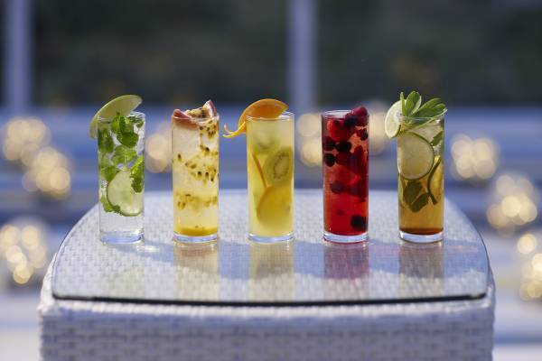 【リゾナーレ小浜島】日本最南端で星空とお酒を楽しむイベント 「ガジュマル Rooftop Bar」開催｜期間：2022年3月1日～4月20日