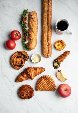 【新商品】こだわり抜いた手作り「カヌレ」がブリオッシュドーレに登場！