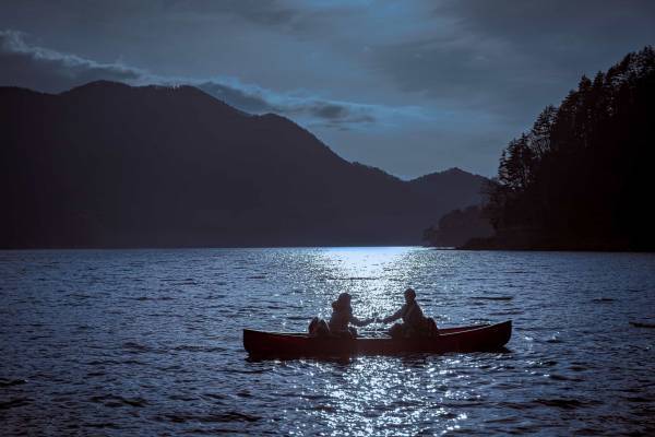 【星のや富士】秋の夜長に夜富士を楽しむ「月光グランピング」開催｜期間：2022年9月1日〜10月10日 三日月～満月の日限定