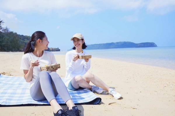 【西表島ホテル】ジョギングをしながらゴミ拾いするSDGsフィットネス「イリオモテプロギング」開催 ～地域の人との繋がりやスポーツを通して西表島の文化や自然を知る～｜期間：2023 年3月1日～4月26日毎週水曜日