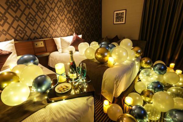 コロナ対策万全！バレンタイン＆ホワイトデーを非日常空間でロマンチックに過ごす！ 「個室deバレンタインデー＆ホワイトデー ルームサービスプラン」販売