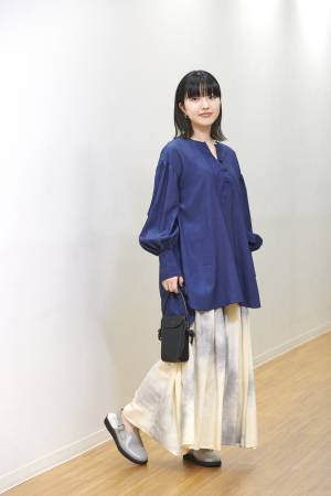 SHIPSの挑戦。江戸から続く”本藍染”の経年変化を体感する洋服へアップサイクル