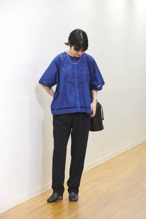 SHIPSの挑戦。江戸から続く”本藍染”の経年変化を体感する洋服へアップサイクル