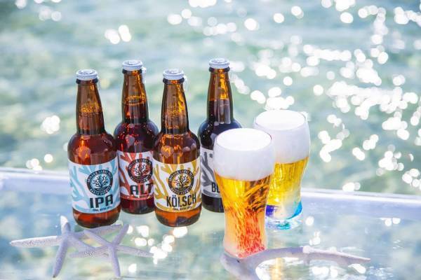 【リゾナーレ小浜島】海上カウンター席で楽しむ「絶景海上ビアガーデン」今年も開催｜開催期間：2022年6月1日～8月31日