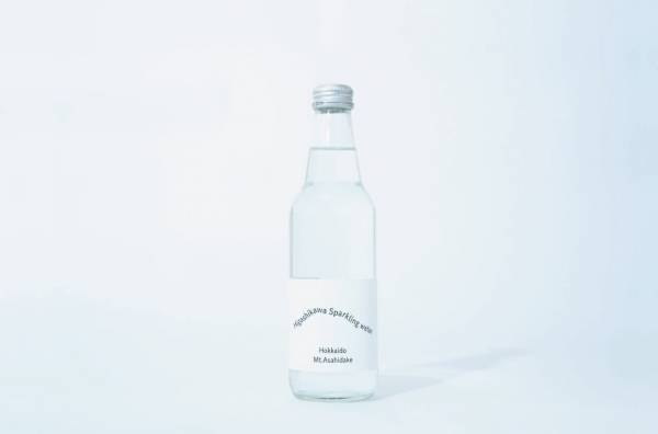 【北海道 東川町】大雪山の天然水からうまれた 炭酸入りナチュラルミネラルウォーターが完成
