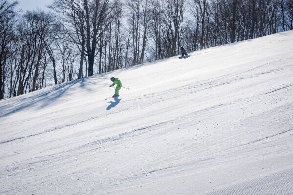 【猫魔スキー場】4月来場者数、過去最高13,000人を突破～春でもゲレンデでスキー・スノーボード＆BBQを楽しめるコンテンツ満載～