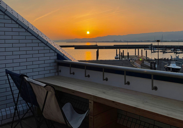 biid（ビード）【シルバーウィークおすすめスポット～大阪編～】BBQや秋のマリンアクティビティ等が楽しめる宿泊施設「大阪北港マリーナHULL」でお得に旅を満喫！