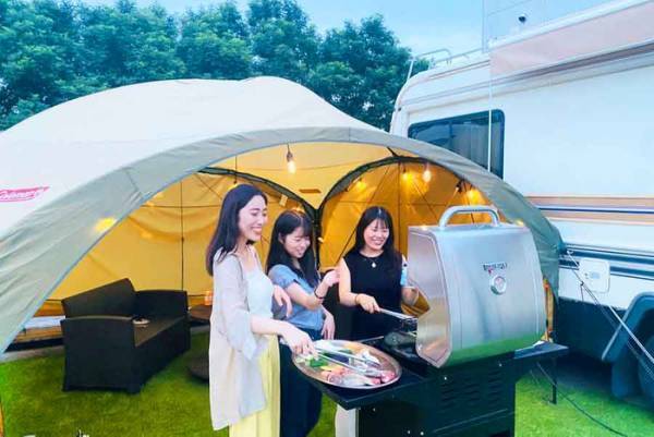 biid（ビード）【シルバーウィークおすすめスポット～大阪編～】BBQや秋のマリンアクティビティ等が楽しめる宿泊施設「大阪北港マリーナHULL」でお得に旅を満喫！