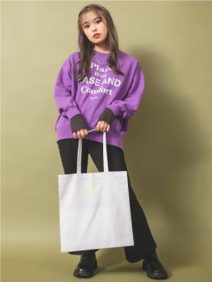 PINK-latte（ピンク ラテ） 高校生インフルエンサー「おさき×PINK-latte」 コラボレーション商品を発売！