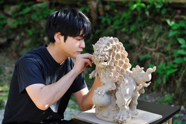 【バンタカフェ】沖縄の焼き物「やちむん」をテーマにしたイベント「海辺のやちむん市」を開催 ～陶工自ら出店するやちむん直売会や職人たちによるシーサー制作の実演等～｜期間：2022年10月1日～11月20日